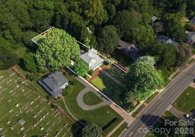 46th image of 559 N Main St, Davidson, NC 28036 | MLS# 4412732