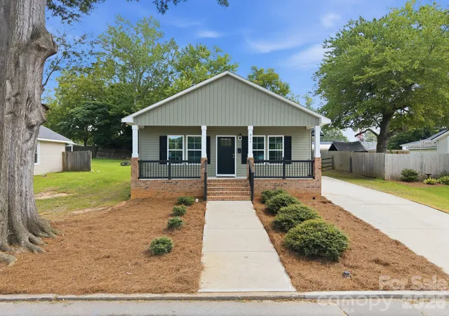 2nd image of 221 York Ave, Kannapolis, NC 28083 | MLS# 4412736