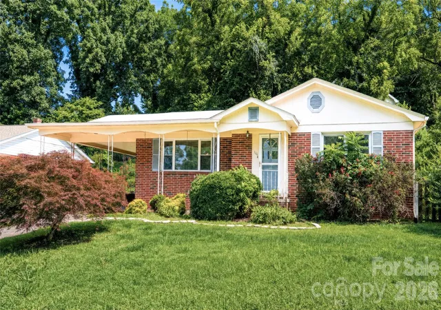 1st image of 116 Clark St, Morganton, NC 28655 | MLS# 4412745