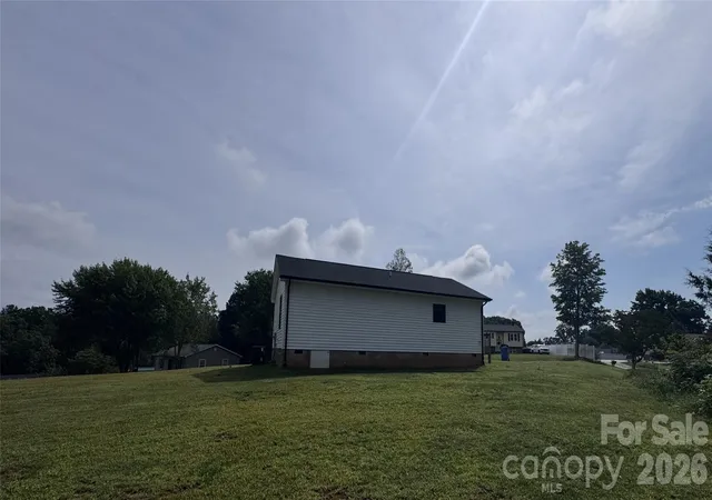 Single family home for sale at 3535 High West Dr, Lenoir, NC 28645 | MLS# 4412770 | Listing updated on 2026-08-30