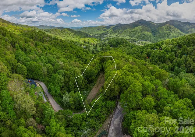 1st image of 391 Valley View Dr, Maggie Valley, NC 28751 | MLS# 4412790