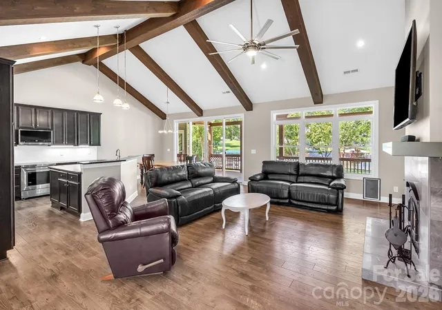 Photo 3 of Single family home for sale at 3825 Chevlot Hills Rd, Sherrills Ford, NC 28673 | MLS# 4412803 | Listing updated on 2026-09-05