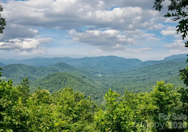 Photo 2 of Single family home for sale at 219 Echo Mountain View Rd, Fairview, NC 28730 | MLS# 4412812 | Listing updated on 2026-10-04