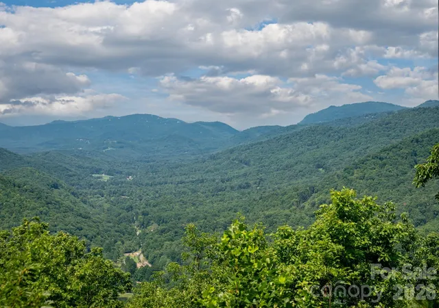 Photo 3 of Single family home for sale at 219 Echo Mountain View Rd, Fairview, NC 28730 | MLS# 4412812 | Listing updated on 2026-10-04