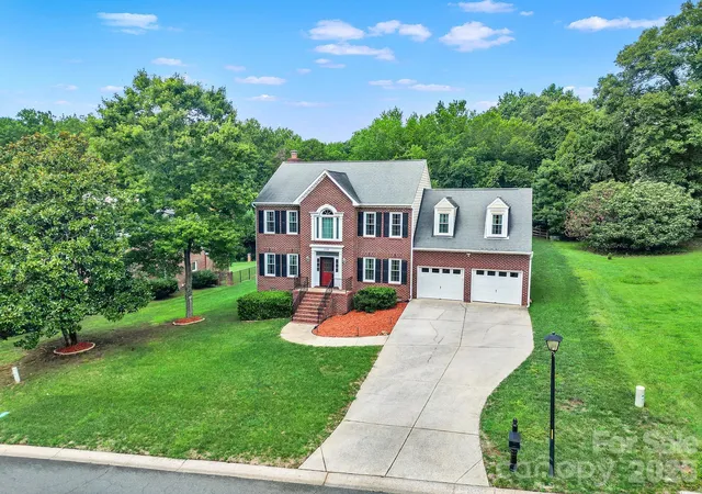1st image of 5709 Mallard Grove Rd, Charlotte, NC 28269 | MLS# 4412816