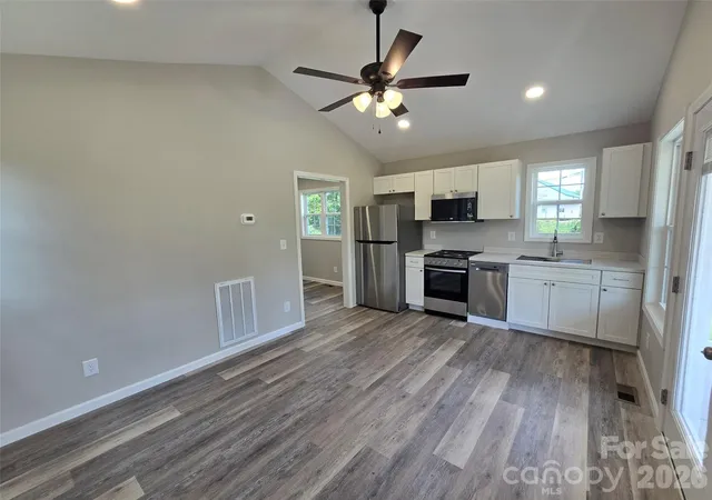 Photo 3 of Single family home for sale at 619 Railroad Ave, Troy, NC 27371 | MLS# 4412819 | Listing updated on 2026-08-09