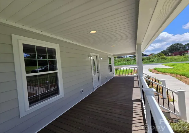 Photo 2 of Single family home for sale at 202 W Roswell St, Troy, NC 27371 | MLS# 4412823 | Listing updated on 2026-08-09