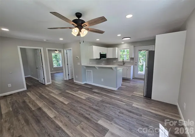 Photo 4 of Single family home for sale at 202 W Roswell St, Troy, NC 27371 | MLS# 4412823 | Listing updated on 2026-08-09