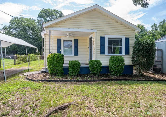 1st image of 2820 Westview St, Gastonia, NC 28056 | MLS# 4412830