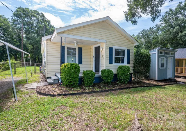 2nd image of 2820 Westview St, Gastonia, NC 28056 | MLS# 4412830