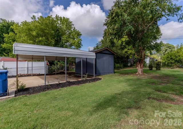 Photo 3 of Single family home for sale at 506 S Cansler St, Kings Mountain, NC 28086 | MLS# 4412832 | Listing updated on 2026-08-10
