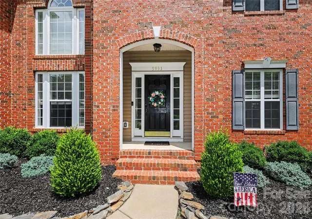 Photo 3 of Single family home for sale at 5933 Checkerberry Ln, Huntersville, NC 28078 | MLS# 4412836 | Listing updated on 2026-08-18