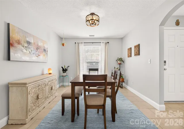 5th image of 2627 Bridgeville Ln, Charlotte, NC 28262 | MLS# 4412839