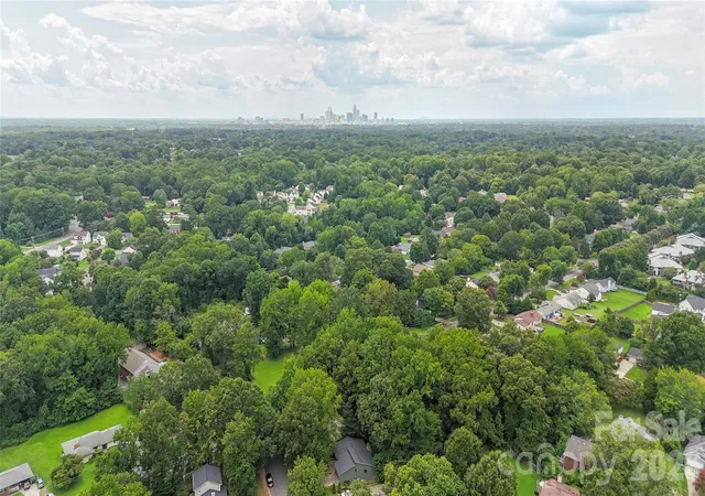 image of 4607 Cricklewood Ln, Charlotte, NC 28212 | MLS# 4412859