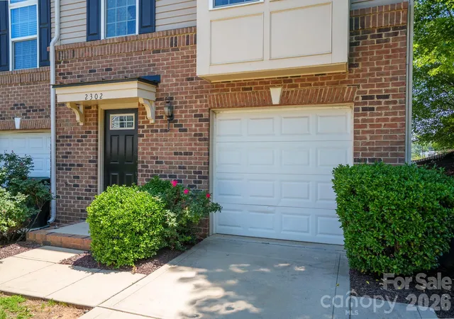 Photo 2 of Townhouse for sale at 2302 Rachelwood Dr, Charlotte, NC 28273 | MLS# 4412862 | Listing updated on 2026-08-12
