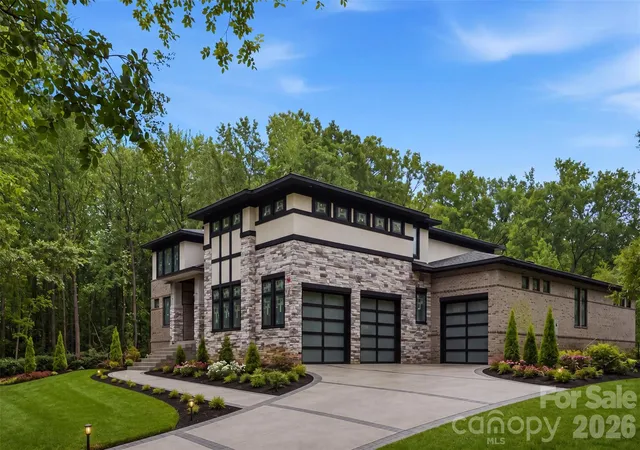 Photo 1 of Single family home for sale at 13117 Hamilton Pl Dr, Charlotte, NC 28273 | MLS# 4412864 | Listing updated on 2026-08-13