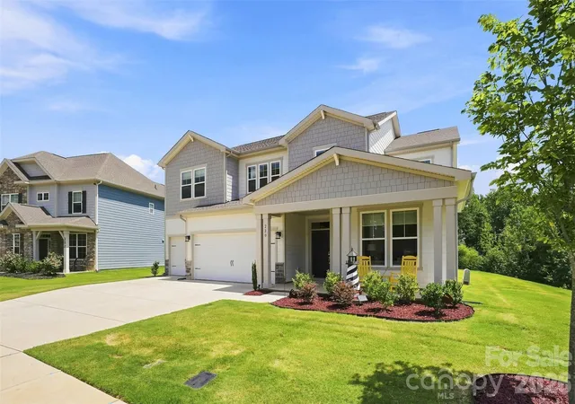 1st image of 220 E Warfield Dr, Mooresville, NC 28115 | MLS# 4412869
