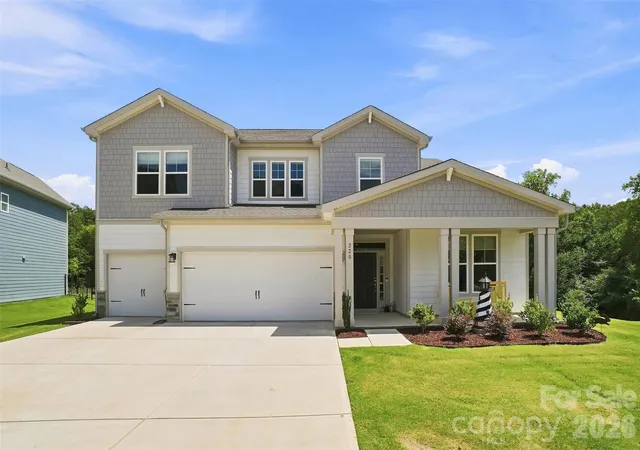 3rd image of 220 E Warfield Dr, Mooresville, NC 28115 | MLS# 4412869
