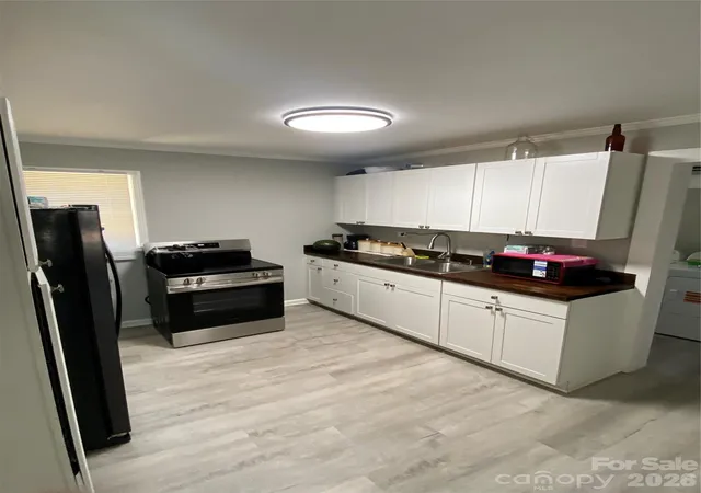 Photo 4 of Single family home for sale at 604 Peden St, North Wilkesboro, NC 28659 | MLS# 4412880 | Listing updated on 2026-08-11
