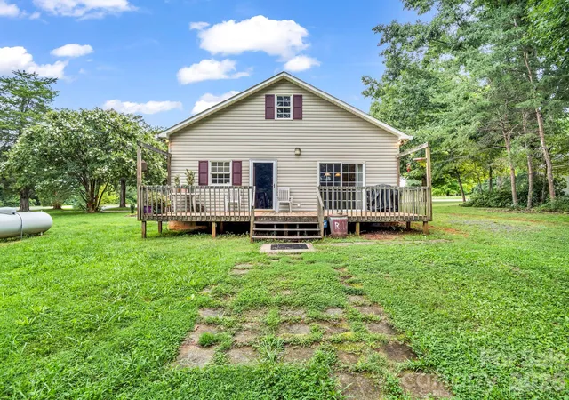3rd image of 1264 Piney Ridge Rd, Forest City, NC 28043 | MLS# 4412890