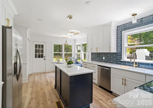 Photo 2 of Single family home for sale at 690 Knighton Hl Rd, Rock Hill, SC 29732 | MLS# 4412894 | Listing updated on 2026-10-04