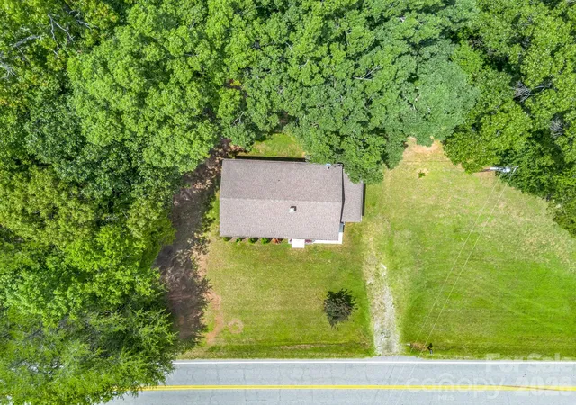 2nd image of 617 Harris Henrietta Rd, Forest City, NC 28043 | MLS# 4412895