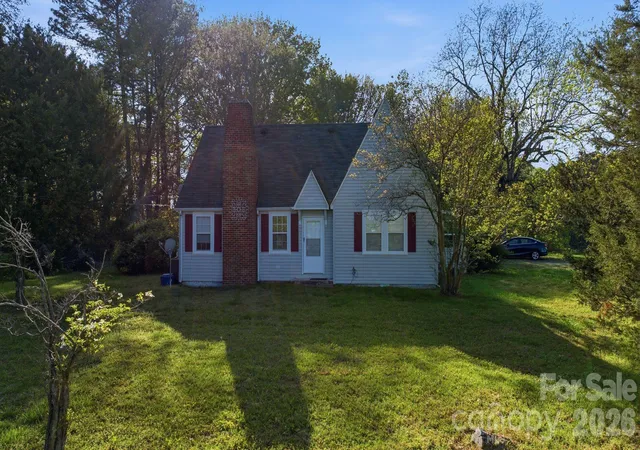 1st image of 1862 Salem Church Rd, Lincolnton, NC 28092 | MLS# 4412898
