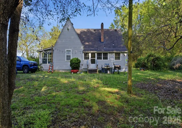 3rd image of 1862 Salem Church Rd, Lincolnton, NC 28092 | MLS# 4412898