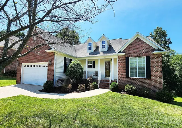 Photo 1 of Single family home for sale at 51 Browning Dr, Taylorsville, NC 28681 | MLS# 4412918 | Listing updated on 2026-09-07