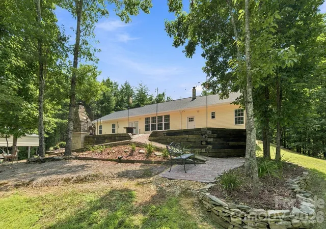 Photo 4 of Single family home for sale at 295 Idlewood Dr, Marion, NC 28752 | MLS# 4412940 | Listing updated on 2026-08-14