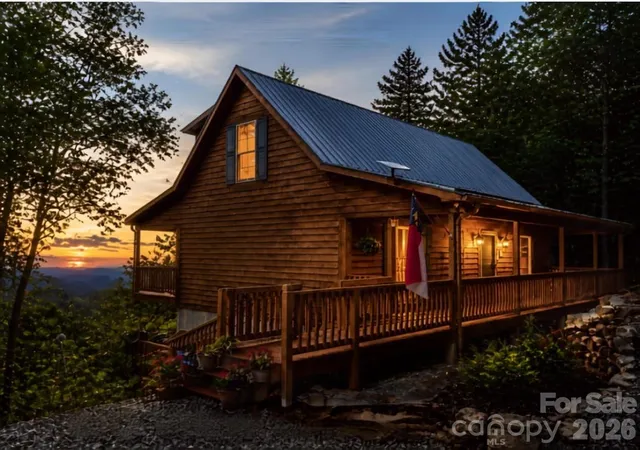 36th image of 199 Bear Dr, Blowing Rock, NC 28605 | MLS# 4412941
