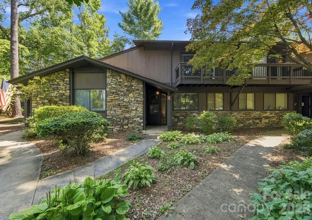 1st image of 98 Laurelwood Cir W #6, Hendersonville, NC 28791 | MLS# 4412946