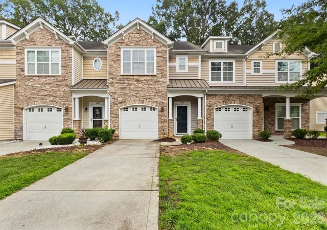 1st image of 4707 Craigmoss Ln, Charlotte, NC 28278 | MLS# 4412951