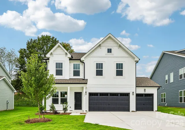 Photo 1 of Sale Pending at 124 Pembroke Way #17, Albemarle, NC 28001 | MLS# 4412953 | Listing updated on 2026-09-21