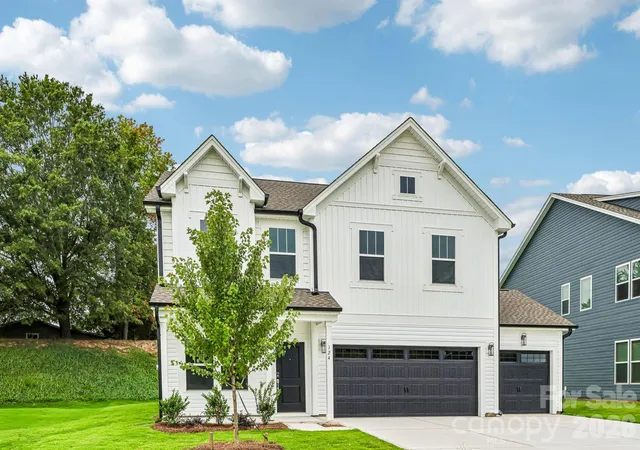 Photo 2 of Sale Pending at 124 Pembroke Way #17, Albemarle, NC 28001 | MLS# 4412953 | Listing updated on 2026-09-21