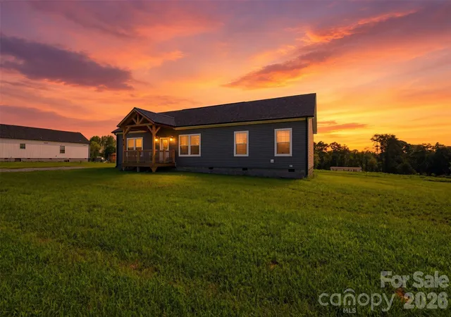 Photo 3 of Single family home for sale at 629 Mount Wesley Church Rd, Hiddenite, NC 28636 | MLS# 4412961 | Listing updated on 2026-08-12