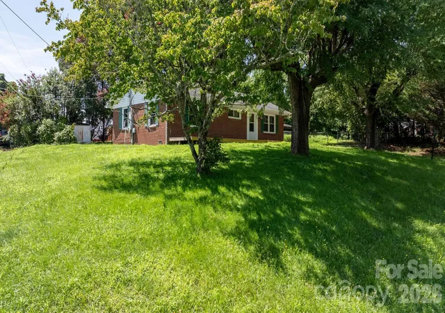 3rd image of 296 Pine Mountain Rd, Hudson, NC 28638 | MLS# 4412972
