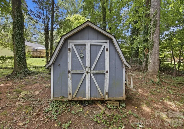 27th image of 2105 Helen Dr, Gastonia, NC 28054 | MLS# 4412992
