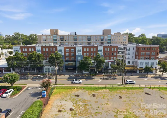 33rd image of 1315 East Blvd, Charlotte, NC 28203 | MLS# 4413020