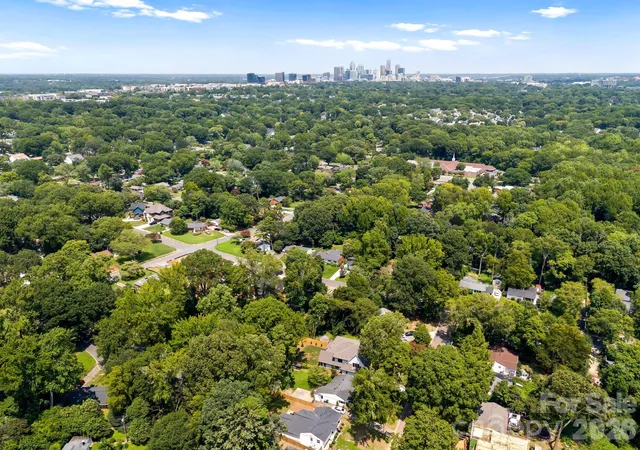 48th image of 815 Manhasset Rd, Charlotte, NC 28209 | MLS# 4413025
