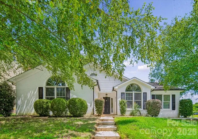 1st image of 8012 Cadmium Ct, Charlotte, NC 28215 | MLS# 4413036
