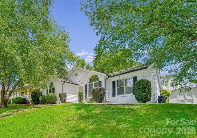 2nd image of 8012 Cadmium Ct, Charlotte, NC 28215 | MLS# 4413036