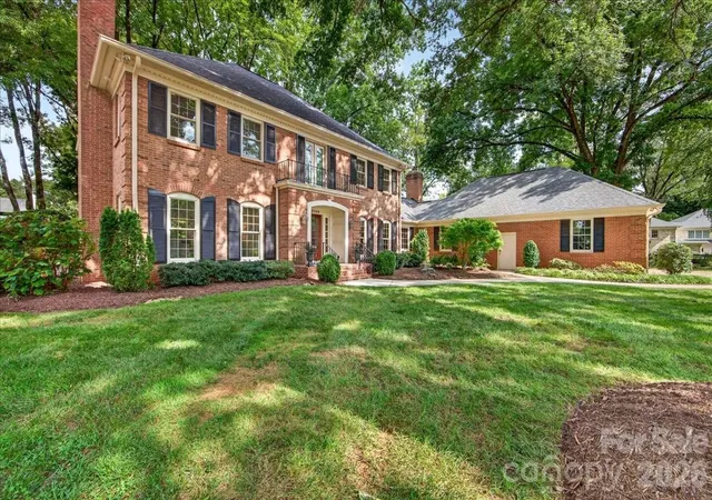 2nd image of 2349 Thetford Ct, Charlotte, NC 28211 | MLS# 4413043