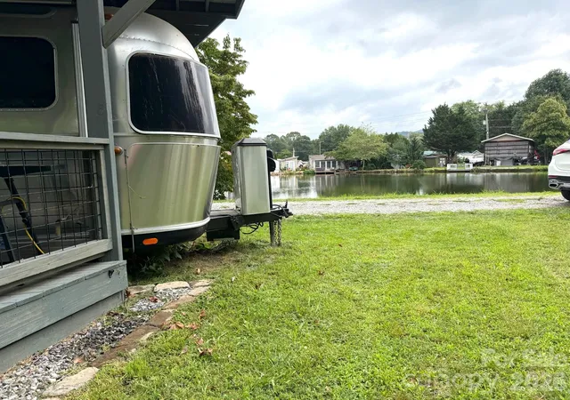 21st image of 30 Aqua Vista Loop, Waynesville, NC 28785 | MLS# 4413050