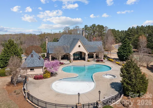 3rd image of 1036 Glade Spring Ct, Belmont, NC 28012 | MLS# 4413053