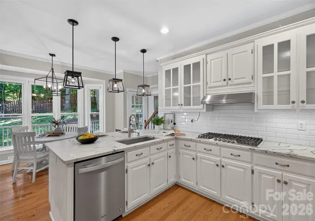 3rd image of 8011 Alba Ct, Charlotte, NC 28269 | MLS# 4413059