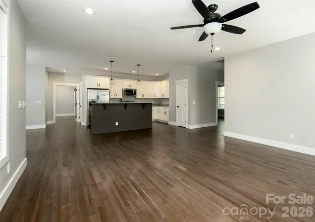 Photo 3 of Single family home for sale at 208 Robinson Holw Dr, Candler, NC 28715 | MLS# 4413060 | Listing updated on 2026-08-31