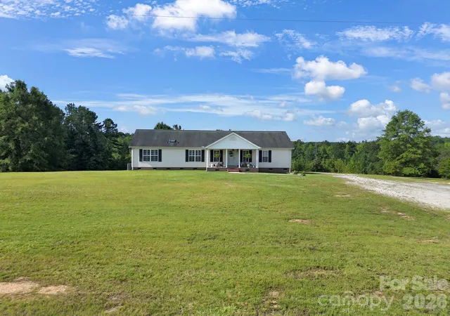 Photo 2 of Single family home for sale at 1915 Beach Ln, Heath Springs, SC 29058 | MLS# 4413061 | Listing updated on 2026-08-16