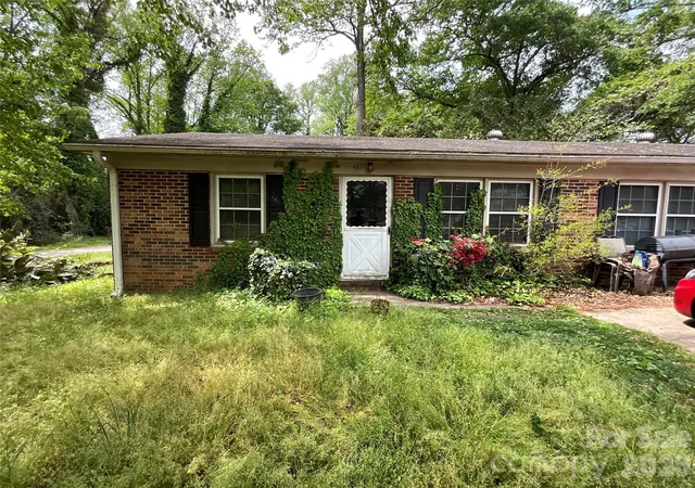 5th image of 423 N Carpenter St, Gastonia, NC 28054 | MLS# 4413065