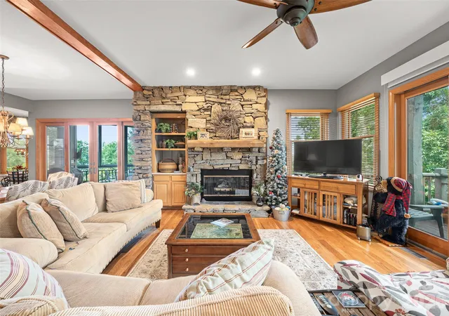 4th image of 81 Stoney Fls Loop, Burnsville, NC 28714